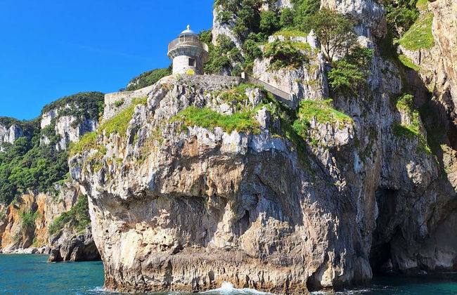 Excursion dans une usine d'anchois + Balade en bateau - Photo 4