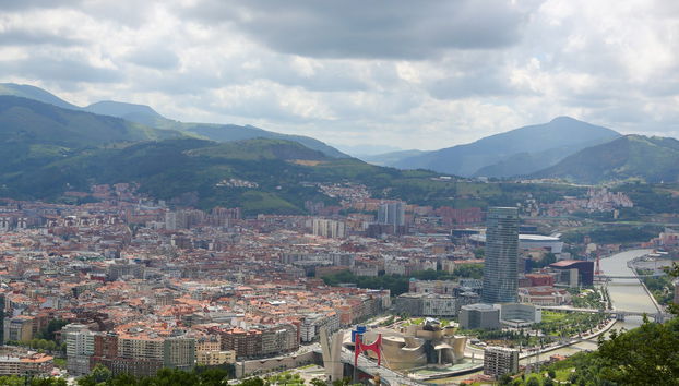 Bilbao Private Walking Tour - Photo 2