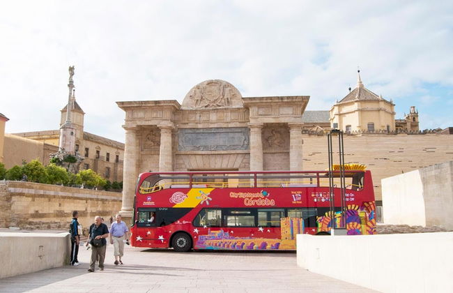 Ônibus turístico de Córdoba - Foto 1