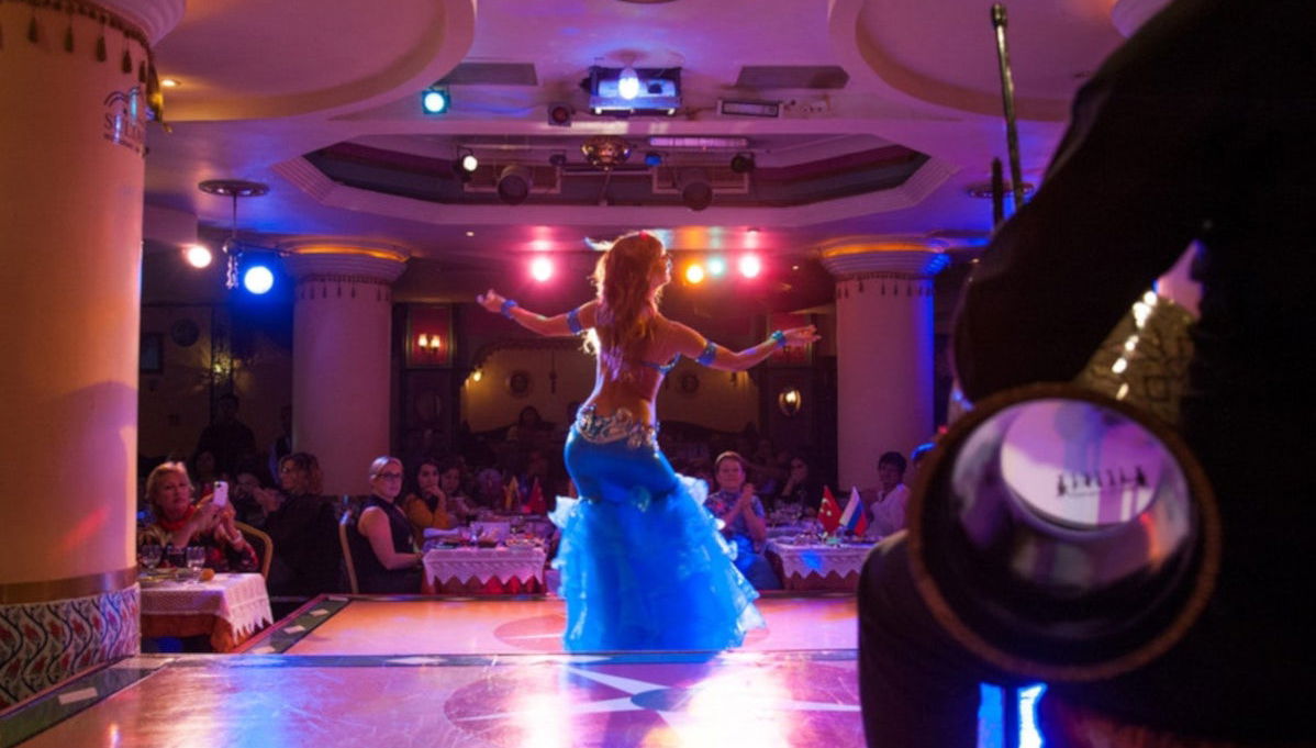 Spettacolo di danza del ventre con cena - Foto 1