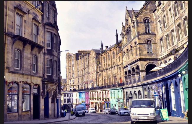 Edinburgh Private Tour - Photo 4