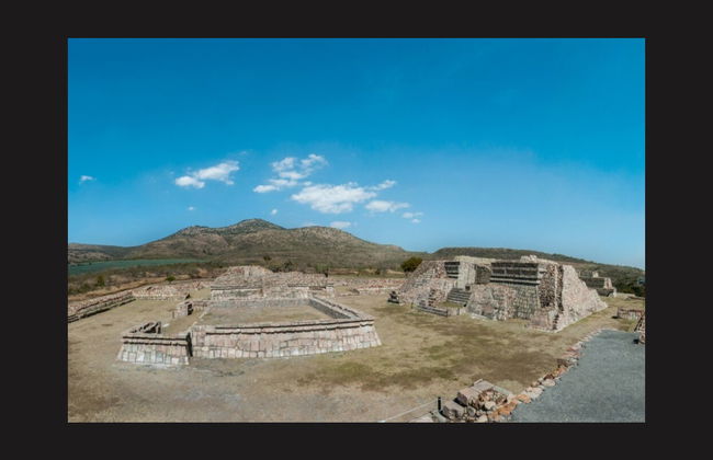 Excursión privada a la tequilera Corralejo y la zona arqueológica Plazuelas - Foto 1