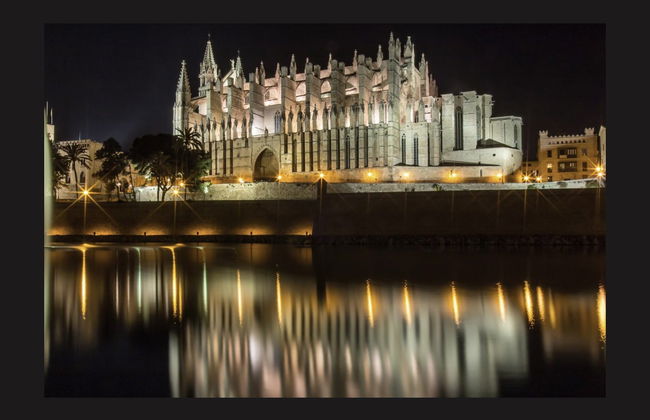Paseo nocturno en barco por la bahía de Palma - Foto 2