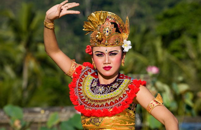 Barong Dance in Batubulan Village - Photo 1