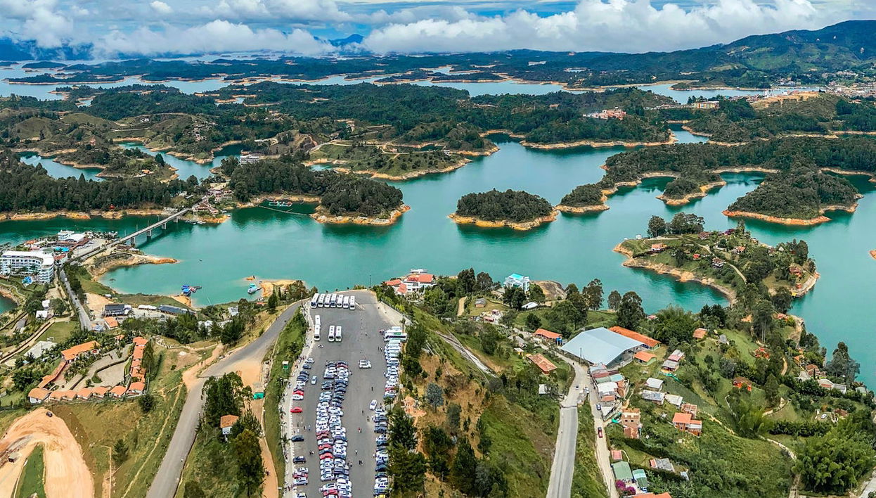 Passeio de helicóptero sobre Guatapé - Foto 1