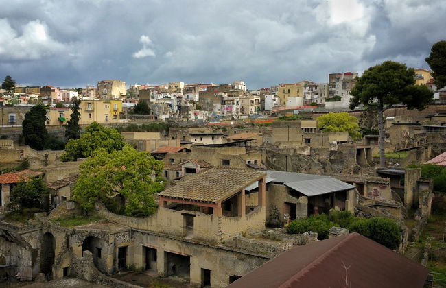 Pompeii + Herculaneum Day Trip - Foto 6