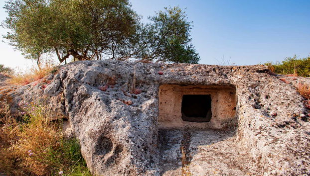 Necropolis of Puttu Codinu & Nuraghe Appiu Day Trip - Photo 5