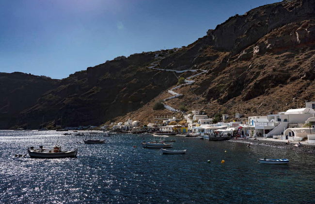 Giro in barca con fondo trasparente nella Caldera di Santorini - Foto 10