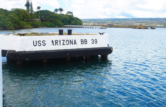 Pearl Harbor & Honolulu Tour - Photo 2