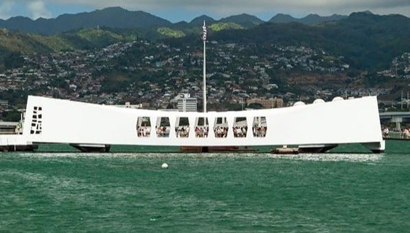 Tour of Pearl Harbor & Honolulu - Photo 4