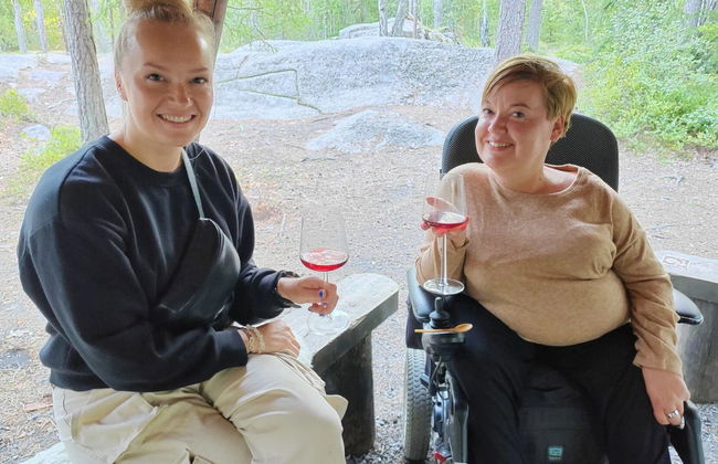 Cata de vinos en el bosque de Espoo - Foto 2