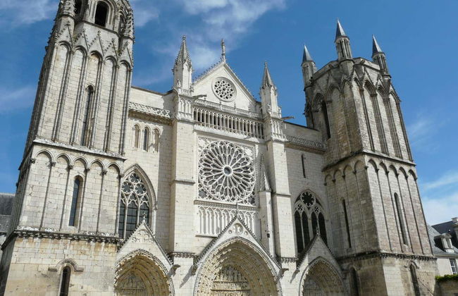 Tour privado por Poitiers - Foto 6