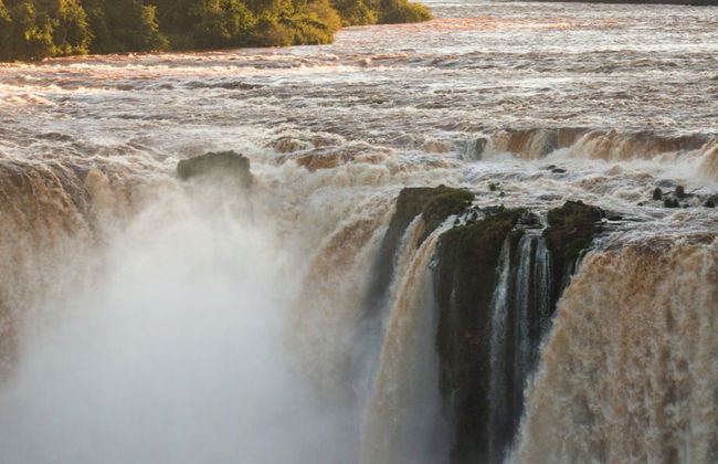 Saltos del Monday, Adventure Park & Hito de las Tres Fronteras Day Trip - Foto 4