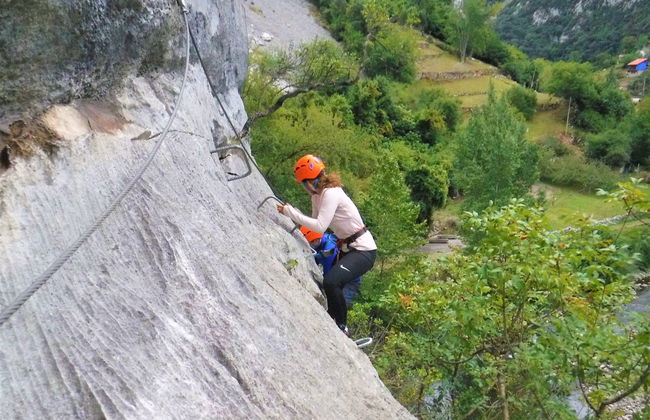 Vía ferrata en el desfiladero de La Hermida - Foto 3