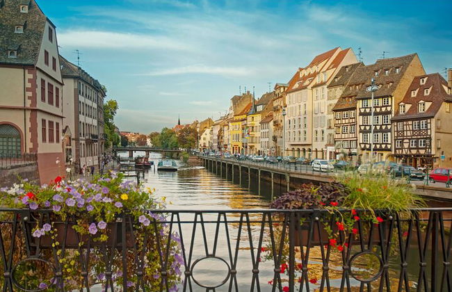 Strasbourg Highlights Self Guided Scavenger hunt and City Walking Tour - Foto 1