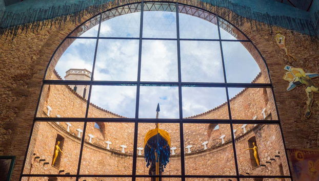 Visita guiada pelo Teatro-Museu Dalí - Foto 3