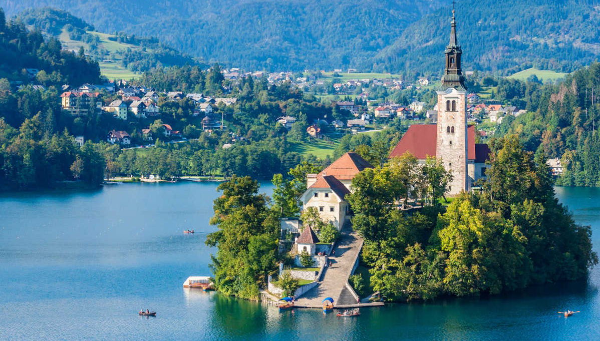 Ljubljana & Bled Day Trip - Photo 1