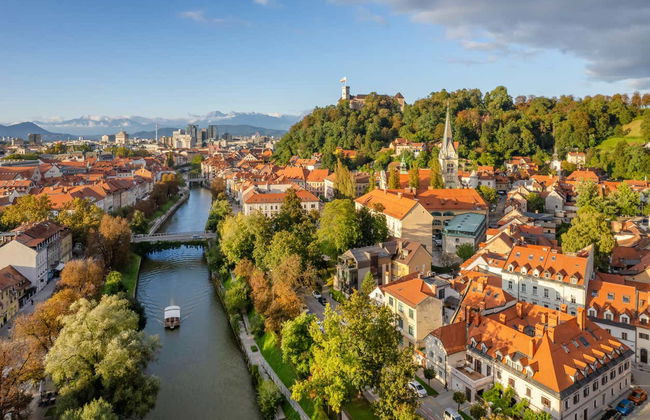 Ljubljana & Bled Day Trip - Photo 4
