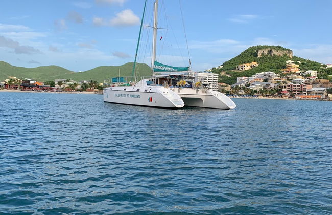 Paseo en yate privado por la isla de San Martín - Foto 2