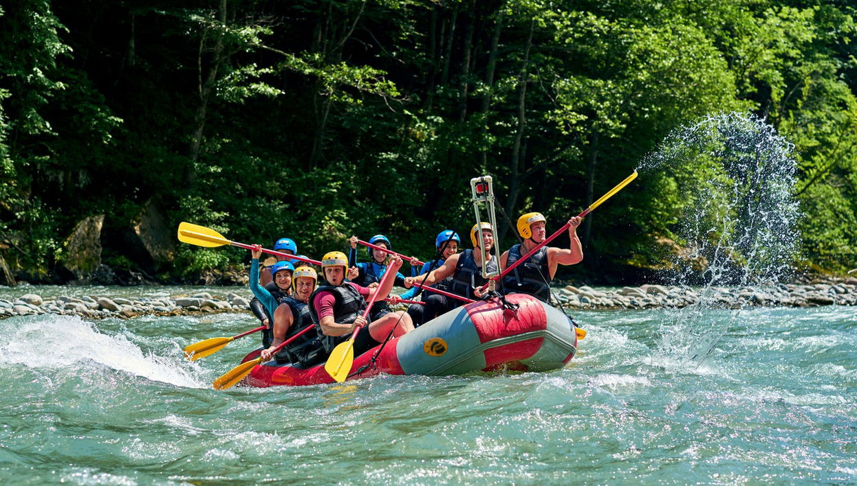 Rafting sul fiume Trancura - Foto 1
