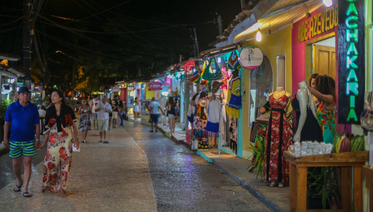Arraial d’Ajuda Night Tour - Photo 1