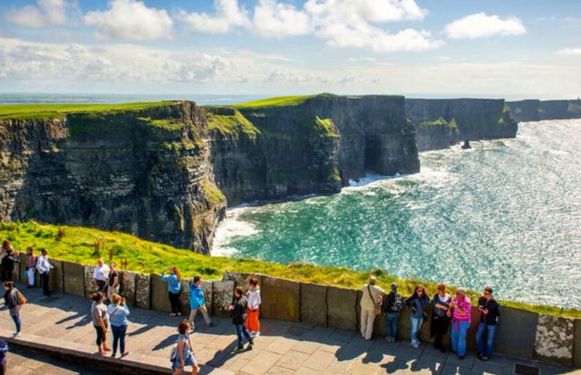 Excursión a los acantilados de Moher y castillo de Dunguaire - Foto 2