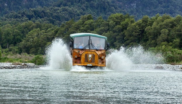 En camión todoterreno por el valle del río Negro