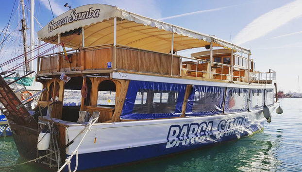 Passeio de barco com música e almoço pela baía de Palma - Foto 2