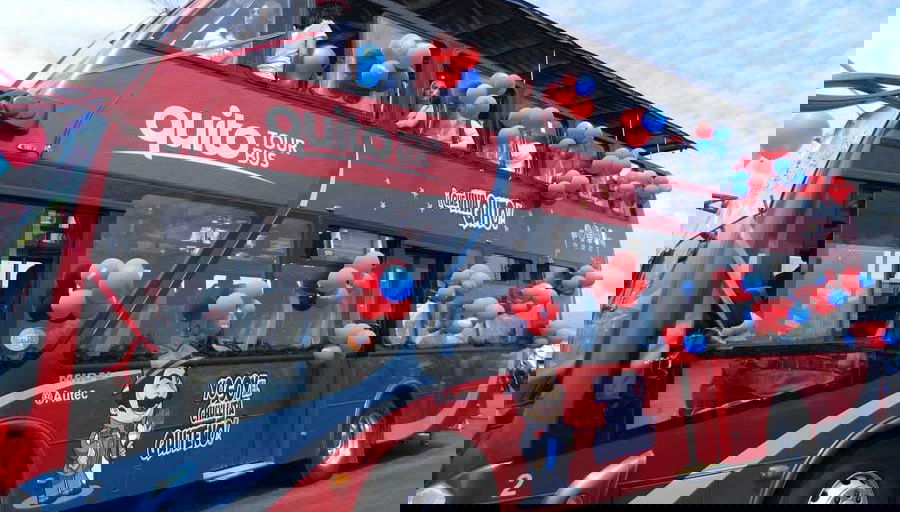 Ônibus turístico de Quito - Foto 1