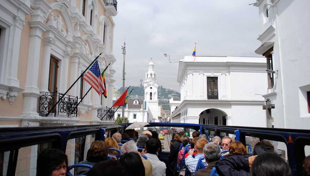 Ônibus turístico de Quito - Foto 2