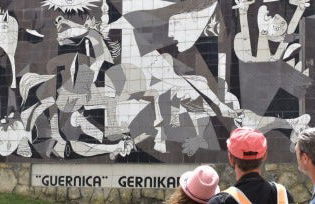 Tour privado por Guernica - Foto 8