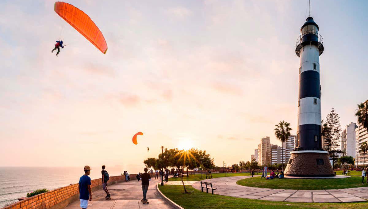 Tour di Miraflores e Barranco in bici - Foto 1