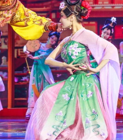 Foto de Cena china con espectáculo folclórico en Xián
