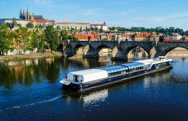 Paseo en barco con techo de cristal y cena - Foto 2