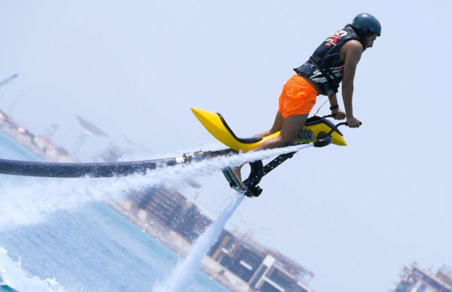 Jetovator à Dubaï - Photo 1