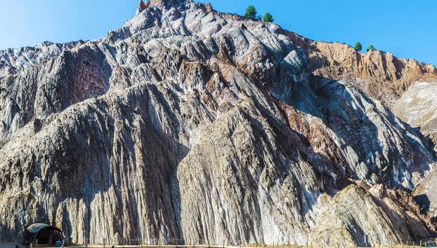 Cardona & Montserrat Small Group Day Trip - Photo 2