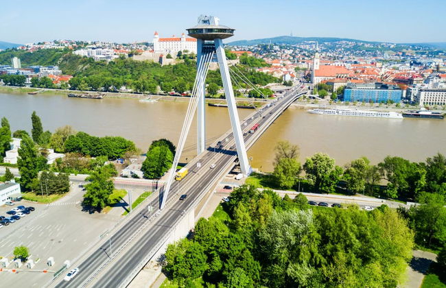 Escursione a Bratislava con ritorno in battello - Foto 4
