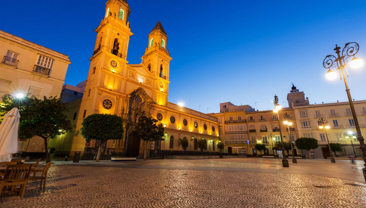 Free tour de los misterios y leyendas de Cádiz - Photo 1