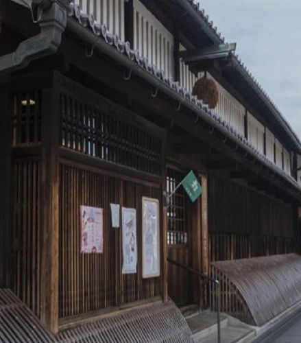Foto de Visita a fábricas de sake tradicionales y modernas - Tour en grupo pequeño