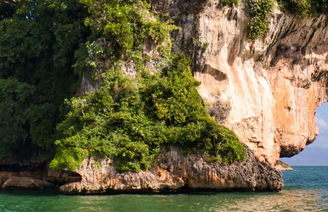 Excursión al Parque Nacional Los Haitises - Foto 2