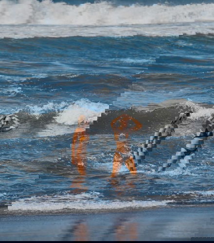 Foto de Excursión a la playa El Paredón con curso de surf