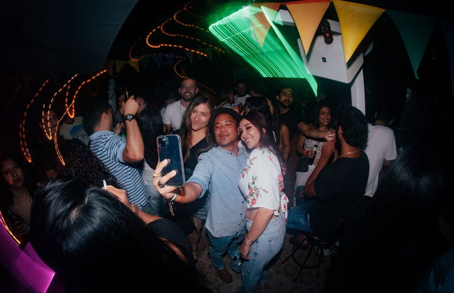Cusco Pub Crawl - Photo 2