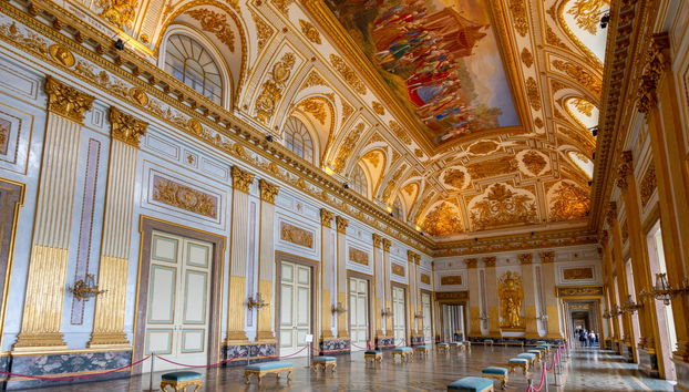 Train and Ticket to the Royal Palace of Caserta - Foto 5