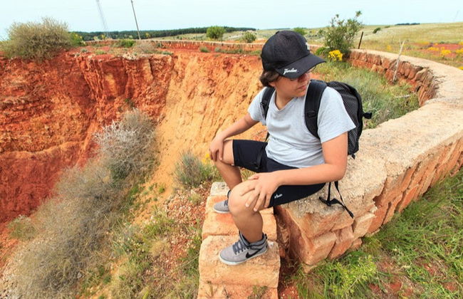 Trilha pelas minas de bauxita da Puglia - Foto 3