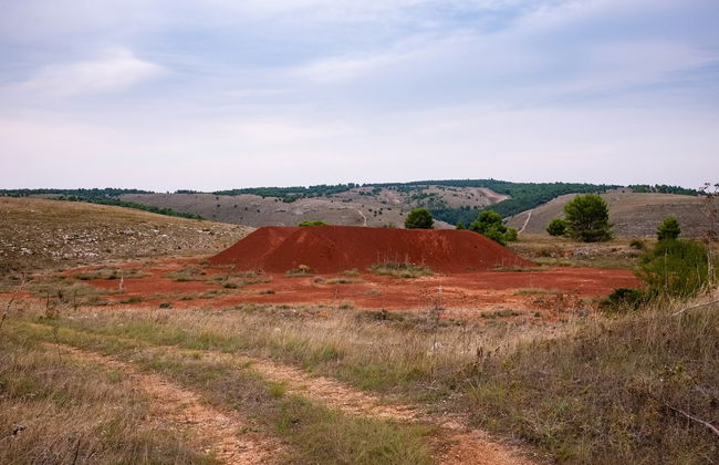 Trekking por las minas de bauxita de Apulia - Foto 3