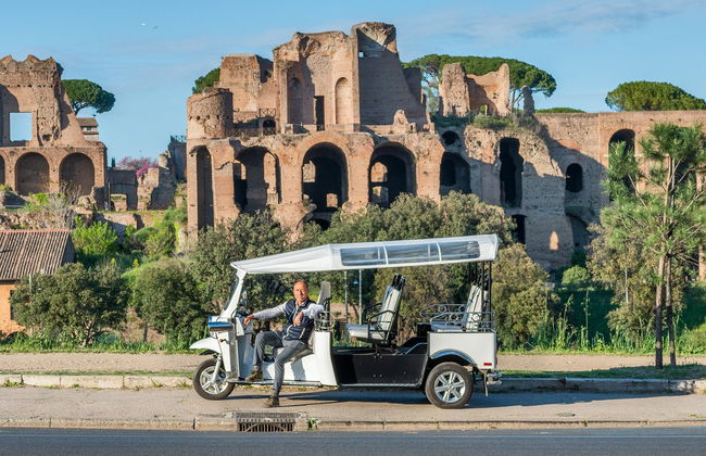 Private Tuk-Tuk Tour of Rome - Photo 12