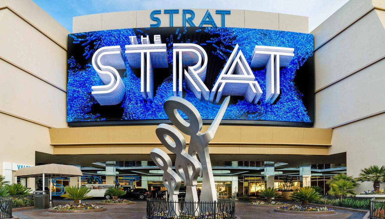 The STRAT Tower Observation Deck Ticket - Foto 1