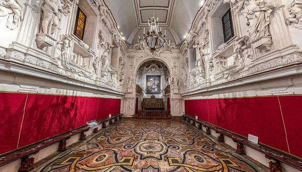 Visitando uno de los oratorios de Giacomo Serpotta