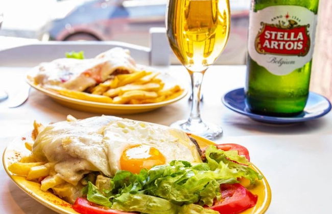 Almoço ou jantar tradicional no bairro histórico de Colônia do Sacramento - Foto 4