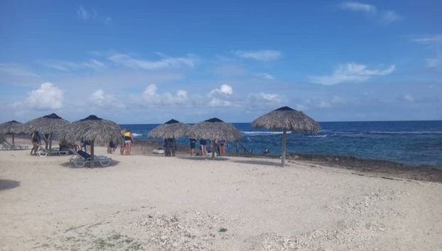 Playa Coral Scuba Diving - Photo 3